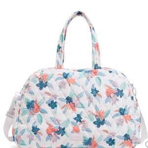Vera Bradley Ultralight Grand Traveler Bag Tropical Floral NWT